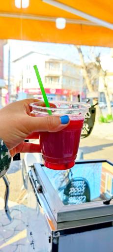 کافه بستنی مهین