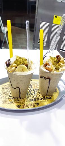 عکس کافه بستنی مهین