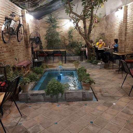 عکس کافه خونه البرز