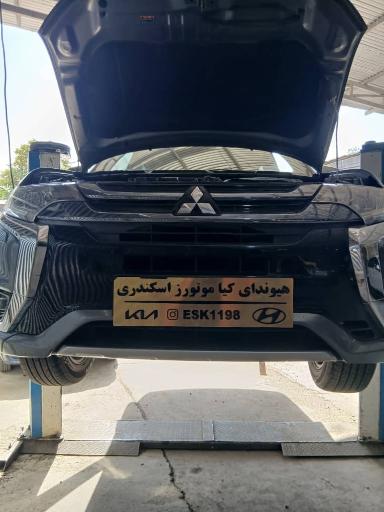 عکس خدمات و تعمیر انواع خودرو های هیوندای و کیا موتورز