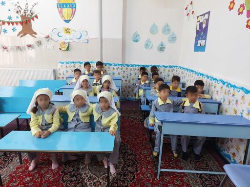 عکس پیش دبستانی آذین