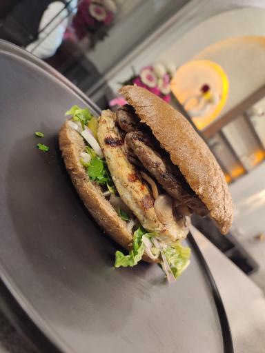 عکس فست فود برگراش