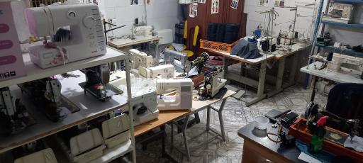 عکس تعمیرگاه و فروشگاه چرخ خیاطی تنظیم