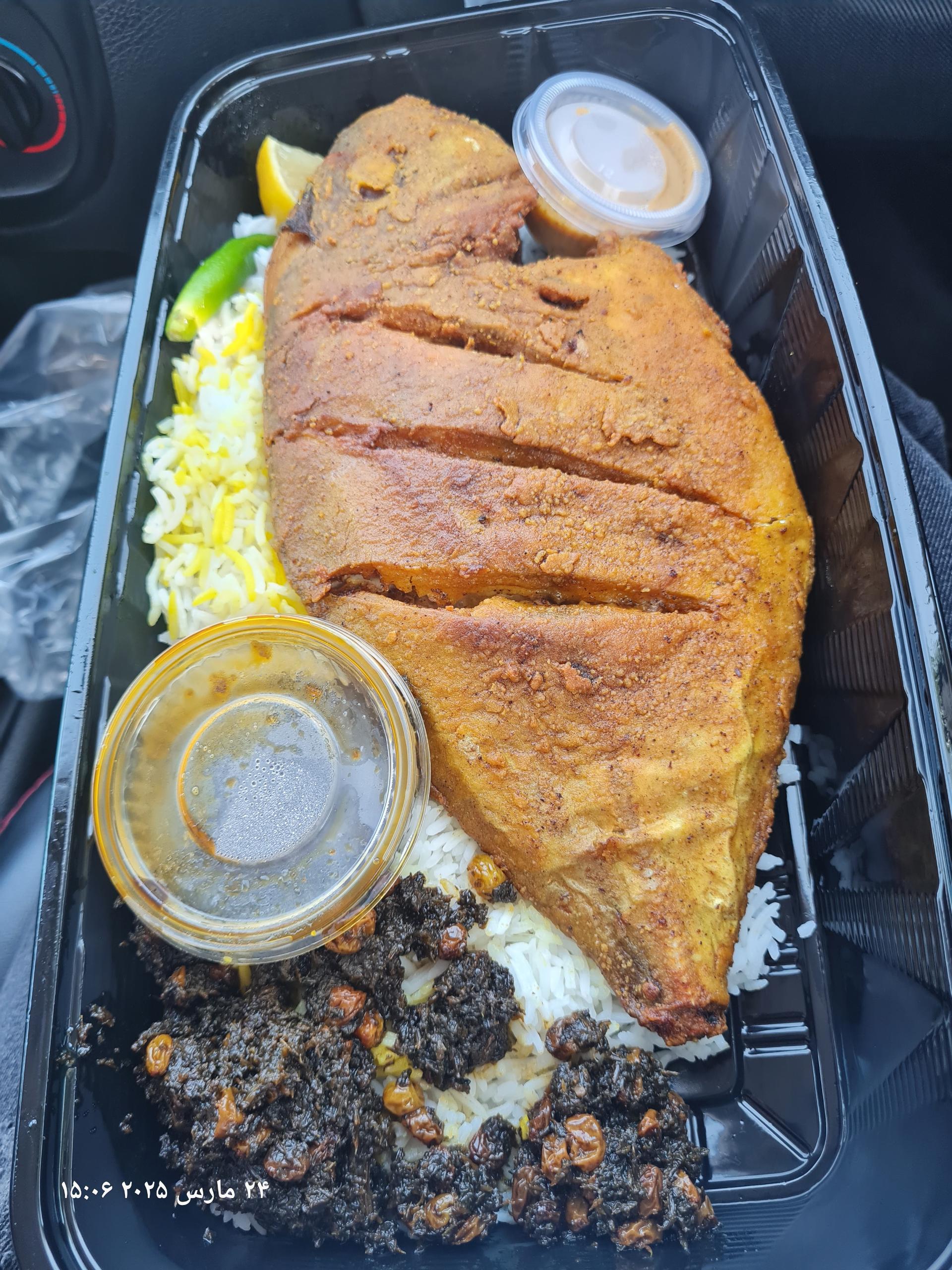 عکس رستوران زیتون کنگان