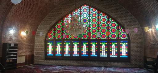 عکس كتابخانه و قرائتخانه دیانت