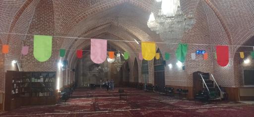 عکس كتابخانه و قرائتخانه دیانت