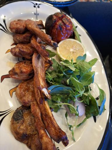 عکس رستوران مونارچ