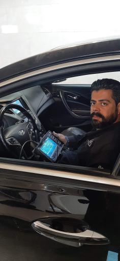 کلینیک برق و الکترونیک خودرو پاسارگاد