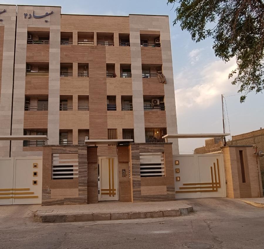 عکس مجتمع میعاد دو