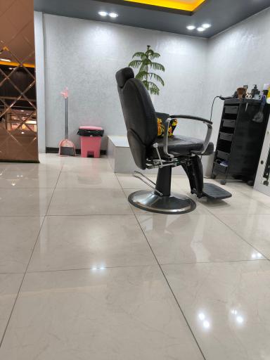 عکس آرایشگاه ملل