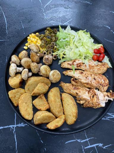 عکس پیتزا الیاس