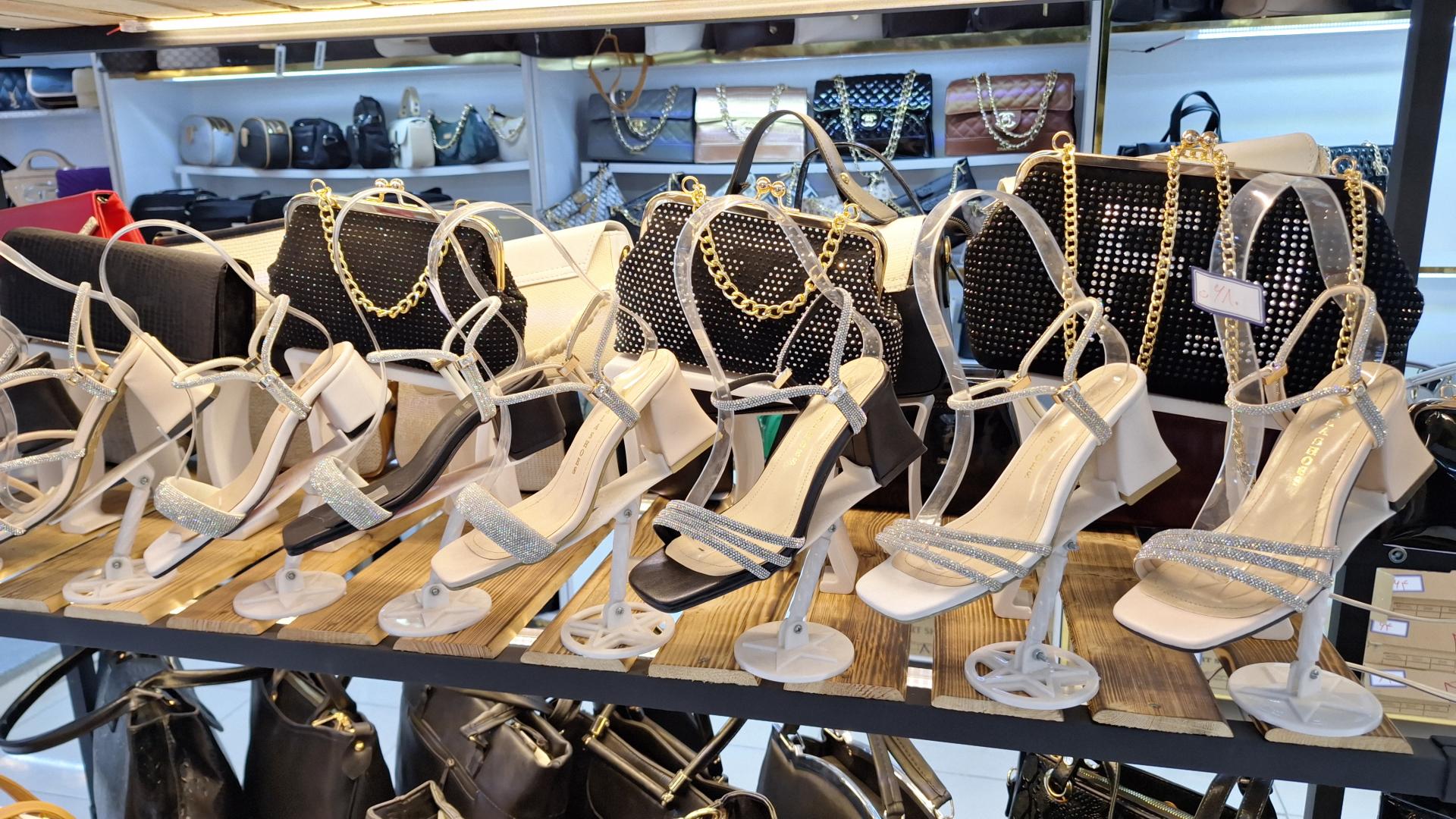 عکس گالری دختر خوب