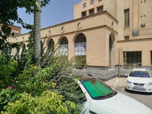 عکس مهمانسرای خانه کارگر اصفهان