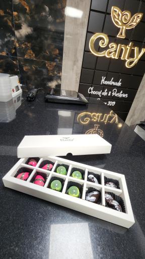 عکس شیرینی و شکلات کنتی