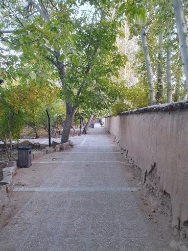 عکس باغ خانواده جماران