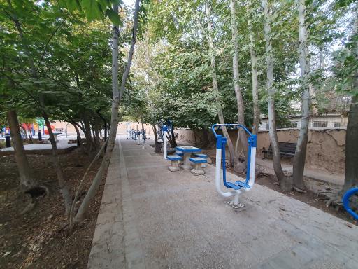 عکس باغ خانواده جماران