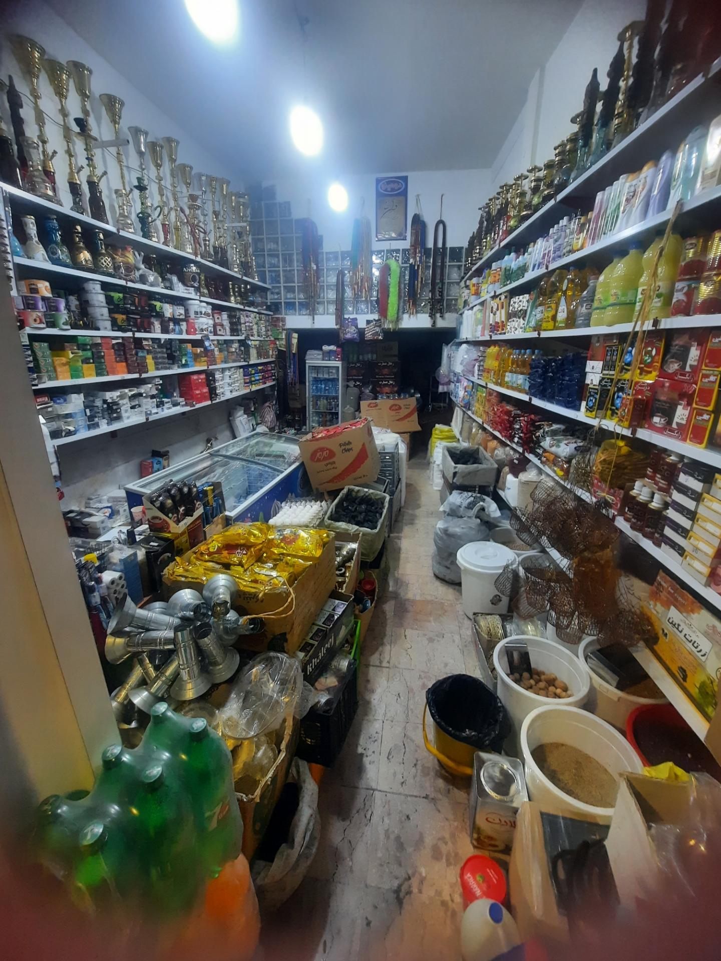 عکس فروشگاه سادات