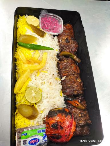 عکس بیرون بر کویتی ها