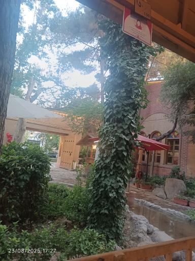 عکس رستوران پدیده شاندیز