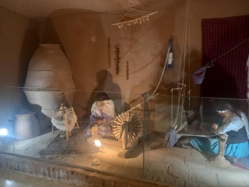 عکس موزه مردم شناسی