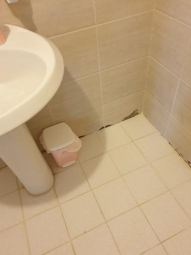 عکس خانه مسافر ساوا