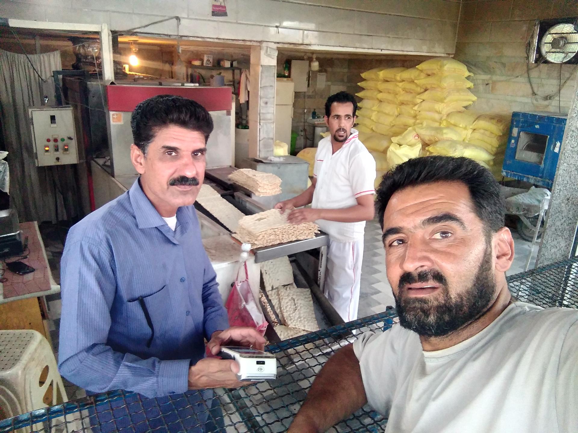 عکس نانوایی لواش