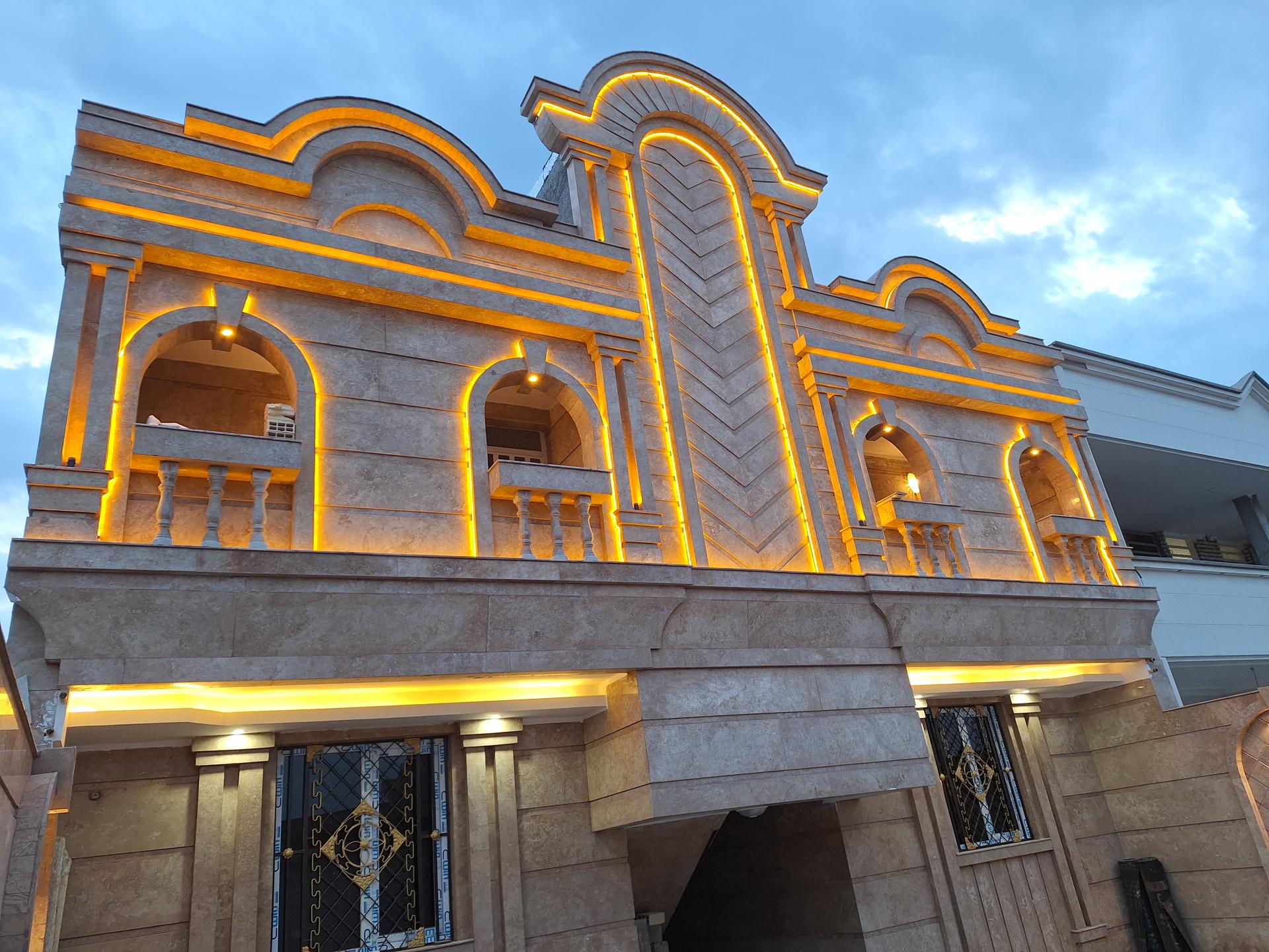 عکس مجتمع مسکونی مهندس محمد مقدم