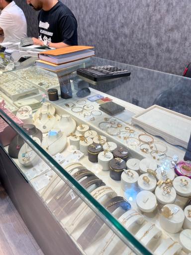 گالری طلا زمان