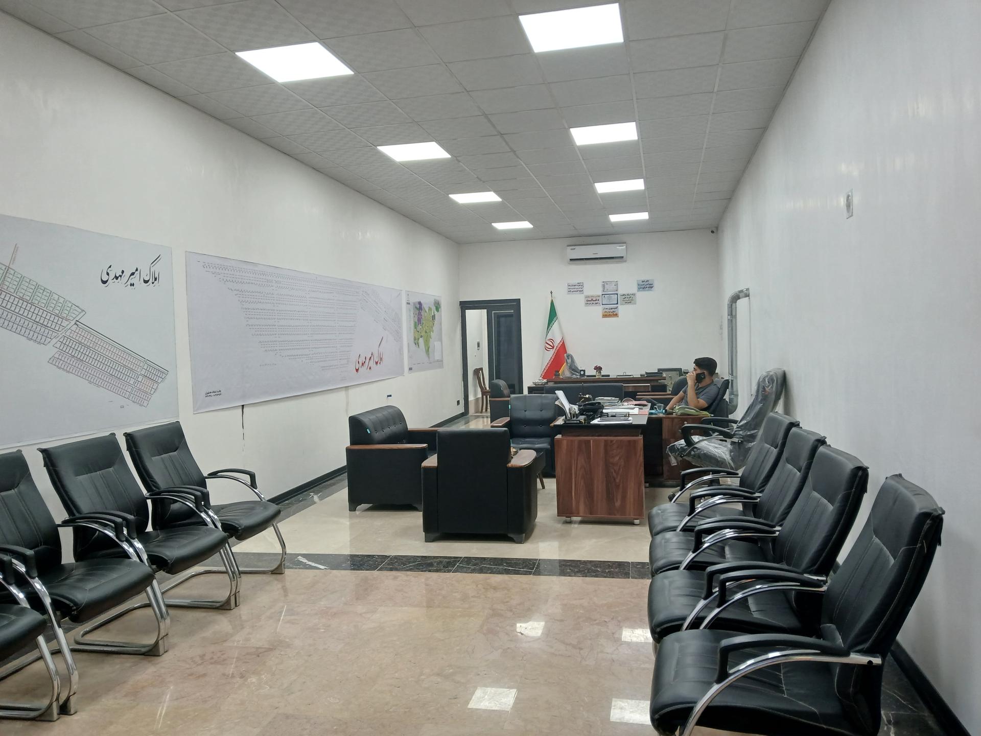 عکس مشاور املاک امیر مهدی