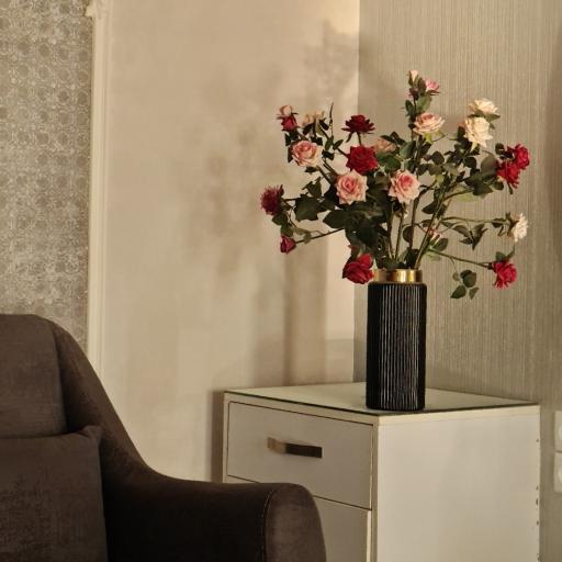 عکس سالن زیبایی توتیا