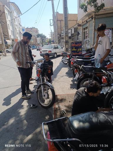 عکس خدمات موتور سیکلت حسین 