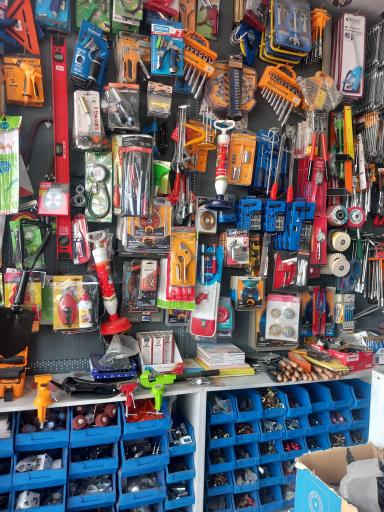 عکس فروشگاه برق و ابزار تک