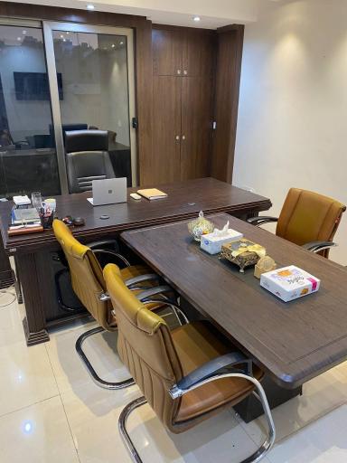 عکس آکادمی مشاوره کسب و کار هژبریان