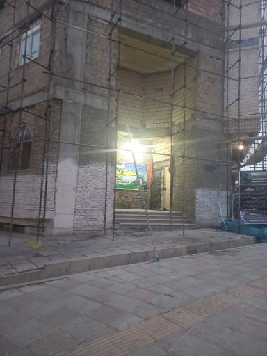 عکس حسینیه صاحب الزمان (بن چناری ها)