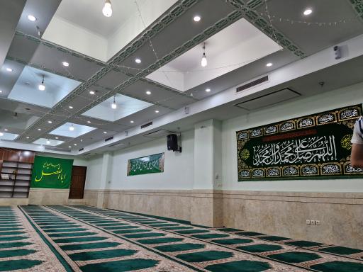 عکس نمازخانه بازار فردوسی ۲