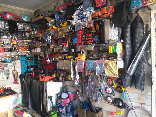 عکس تعمیرگاه موتور و دوچرخه طالبی