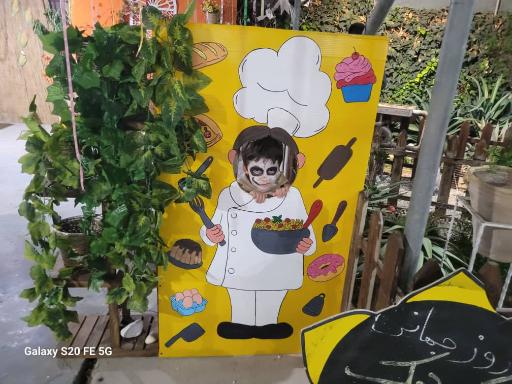 عکس مجموعه گل و گیاه و گردشگری ناردین