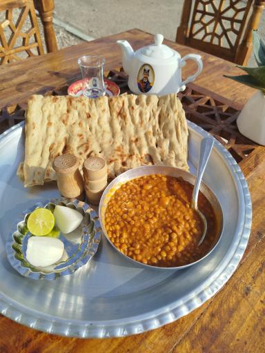 عکس جگرکی و صبحانه سرا مستر جگر 