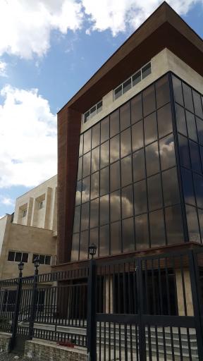 عکس موسسه آموزش عالی احرار رشت