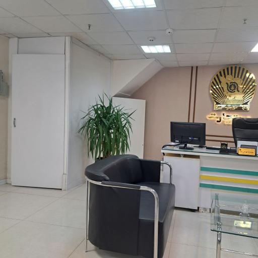 عکس بانک تجارت