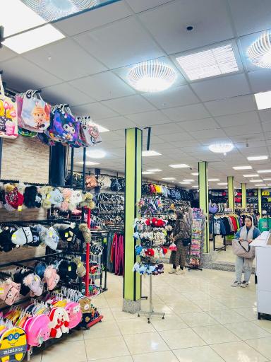 فروشگاه پوشاک ایرانیان