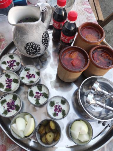 عکس خانه صبحانه و ناهار سندوس