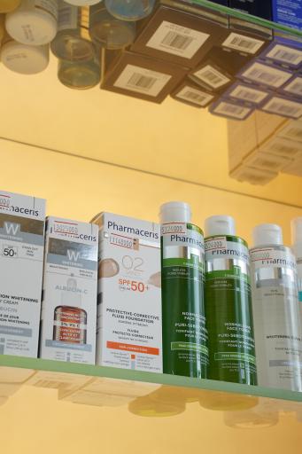 عکس داروخانه شاه میر