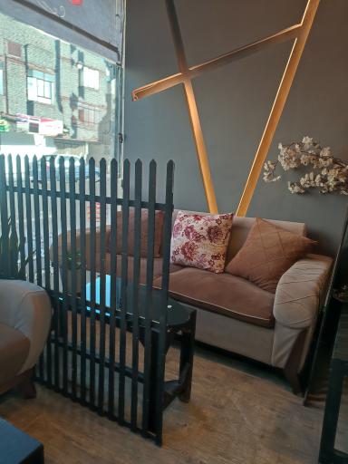 عکس کافه پلاک ۱۰۰