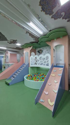 عکس مهدکودک انیشتین