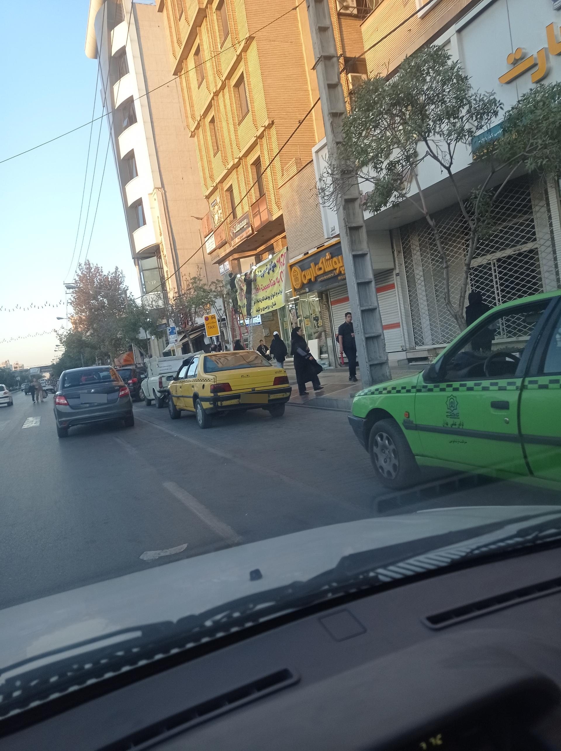 عکس ایستگاه تاکسی