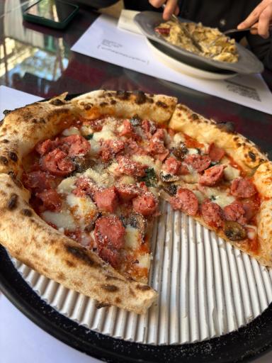 عکس کافه حیات هزار افسان‌ْ