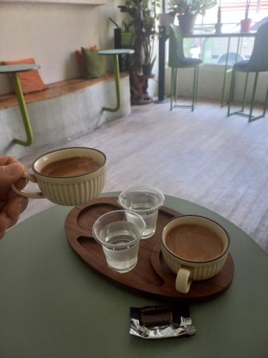 عکس کافه لاویتا