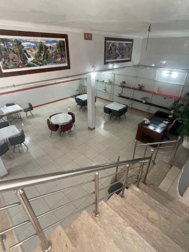 عکس رستوران مامان پز