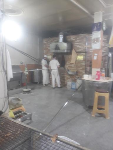 عکس نانوایی سنگکی بربری رضایی